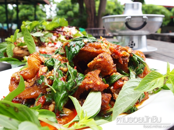 สถานีแซบ