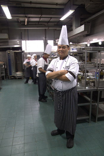 คุณสมศักดิ์ คุณสมศักดิ์