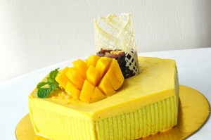 GMD_April_Frozen Mango Sticky Rice Cake_750++