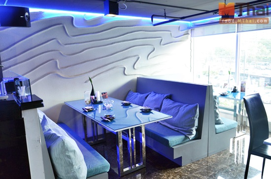 Reef Sushi Bar & Grill