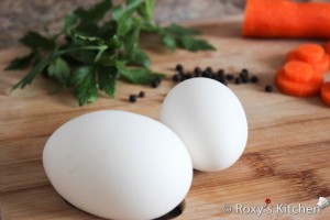 Egg-Snowman-6-300x200