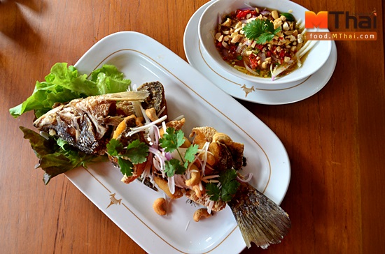 มโนราห์