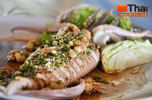 ลาบปลาหมึก - พระราม 5 - เย็นตาโฟชามยักษ์