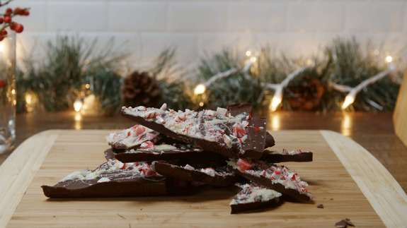 peppermint-bark-stack_sm