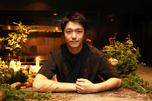 Chef Hiroyasu Kawate เชฟหนุ่ม ฮิโรยาสุ คะวะเตะ เจ้าของร้านอาหารโฟลคิแลช 